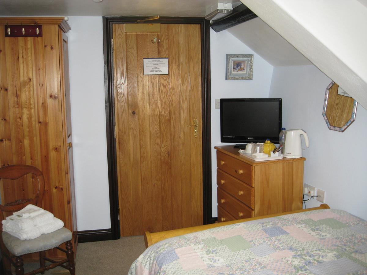 The Barn And Pinn Cottage Sidmouth Exterior photo