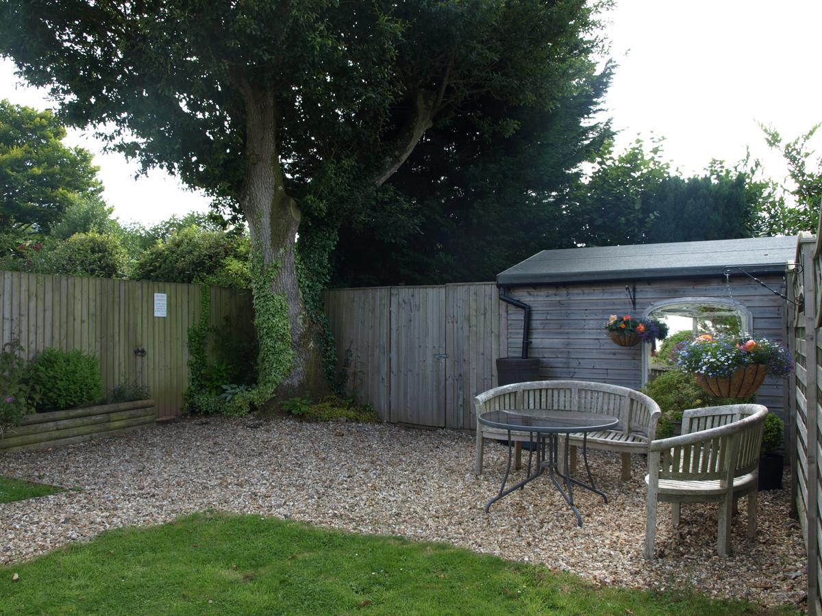The Barn And Pinn Cottage Sidmouth Exterior photo