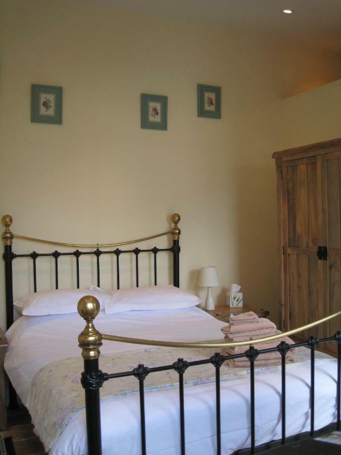 The Barn And Pinn Cottage Sidmouth Exterior photo